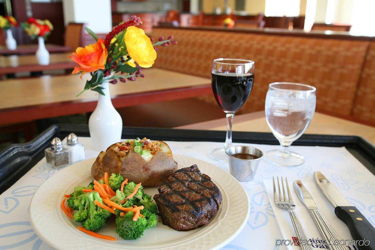 Hilton Garden Inn Omaha West Restoran fotoğraf